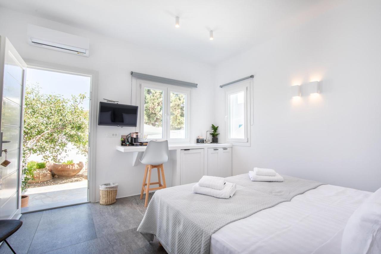 Mykonos Town Mytheoアパートホテル エクステリア 写真