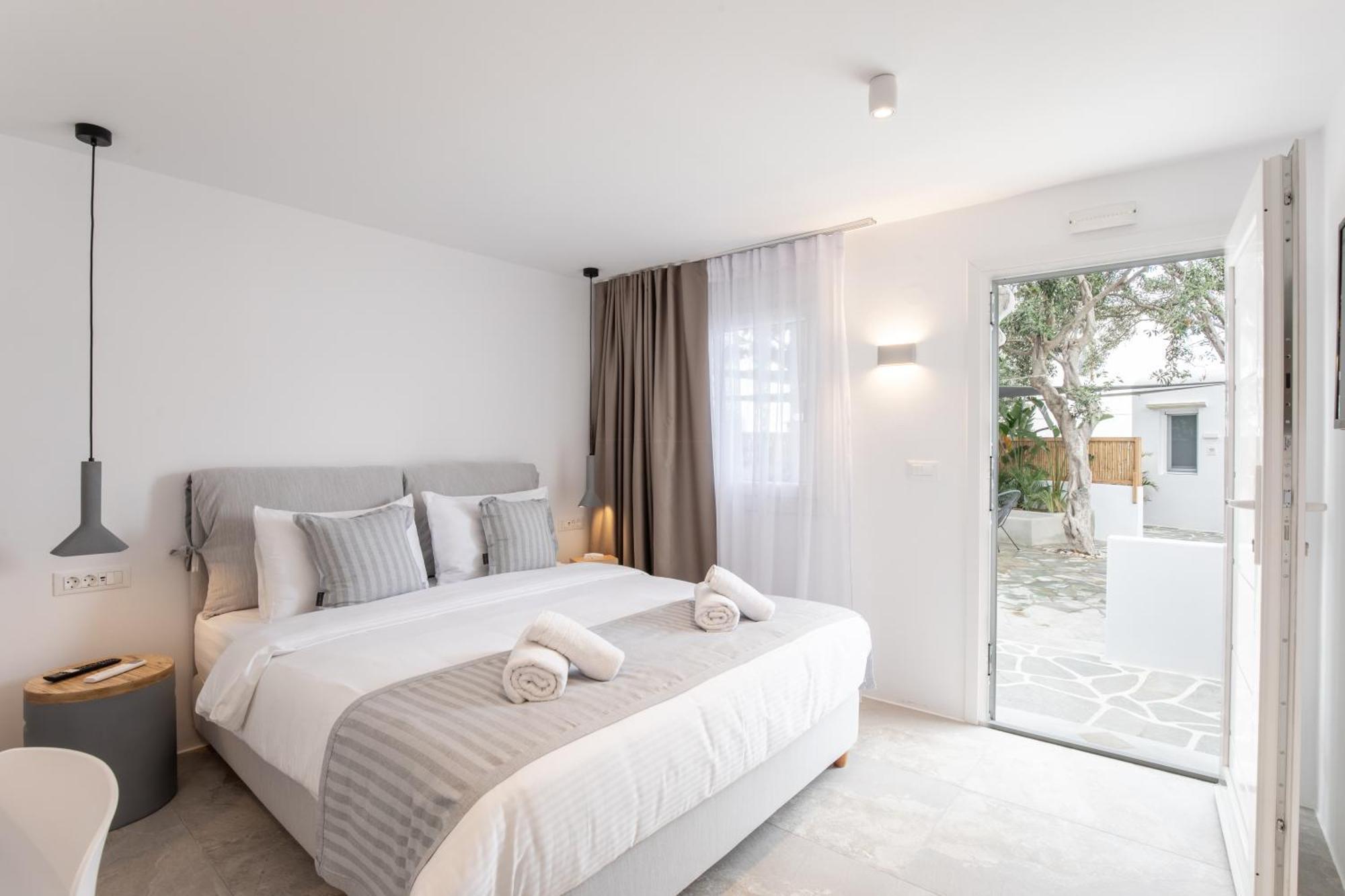Mykonos Town Mytheoアパートホテル エクステリア 写真